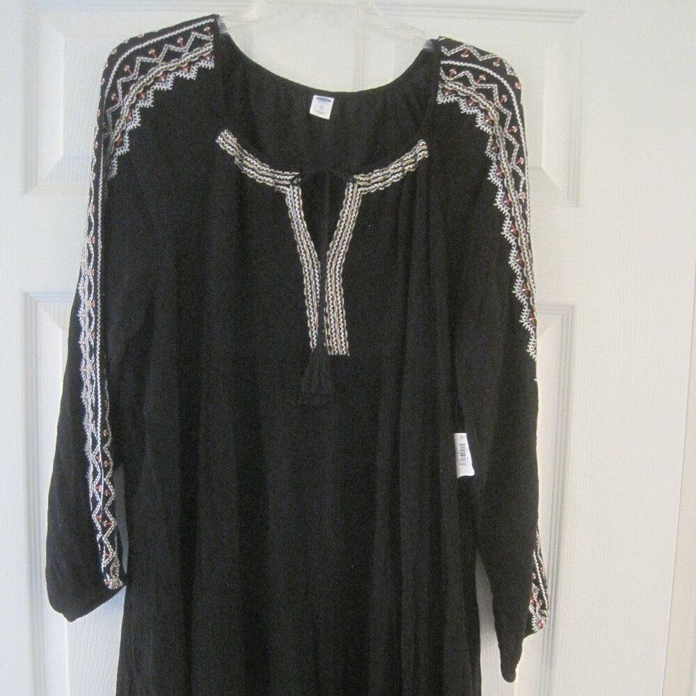 OLD NAVY BLACK GAUZE DRESS WITH EMBROIDERY EXTRA LARGE NWT $39.99